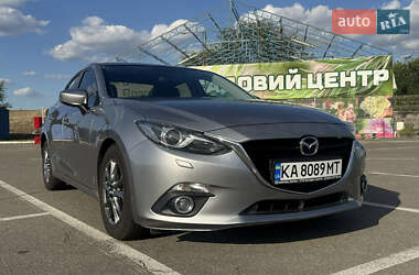Mazda 3 2016