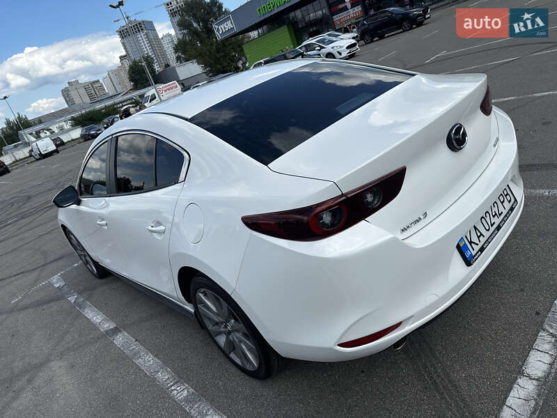 Седан Mazda 3 2022 в Києві