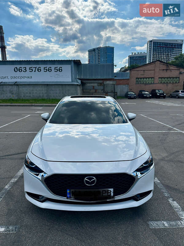 Седан Mazda 3 2022 в Києві