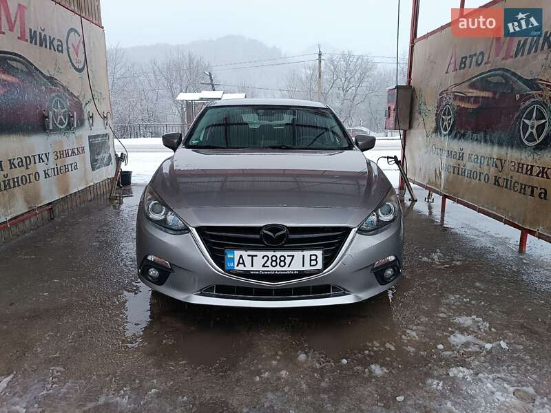 Хэтчбек Mazda 3 2014 в Косове