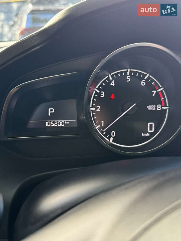 Седан Mazda 3 2017 в Киеве
