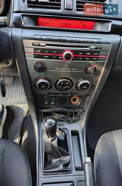 Седан Mazda 3 2007 в 