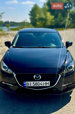 Седан Mazda 3 2016 в 