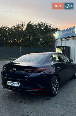Седан Mazda 3 2019 в 