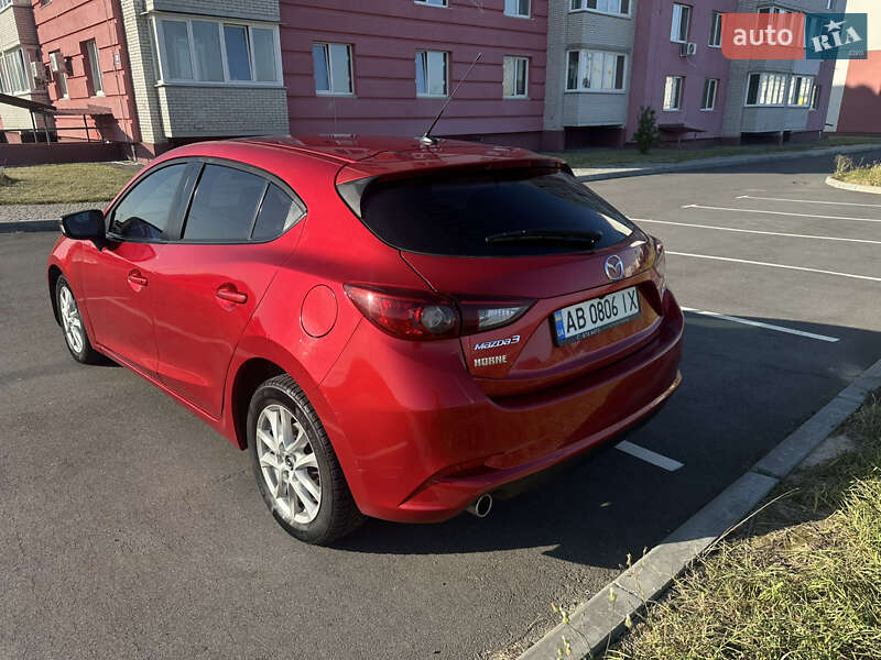 Хэтчбек Mazda 3 2017 в Виннице