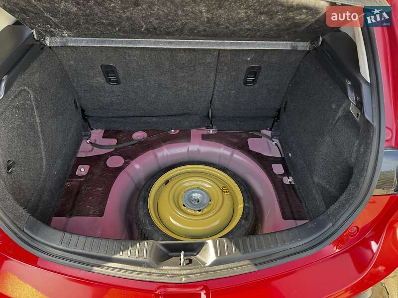 Хэтчбек Mazda 3 2011 в Киеве