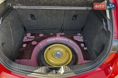 Хэтчбек Mazda 3 2011 в 