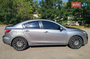 Седан Mazda 3 2010 в Горишних Плавнях
