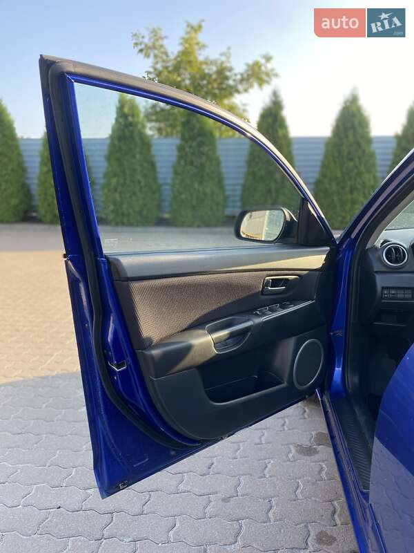 Седан Mazda 3 2008 в Львове