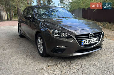 Седан Mazda 3 2013 в 