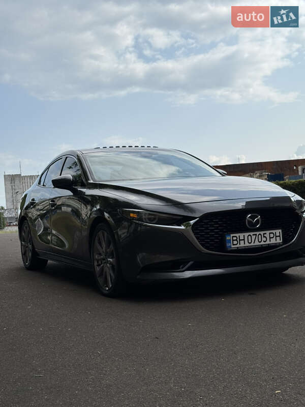 Mazda 3 2019