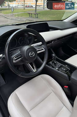 Седан Mazda 3 2019 в 
