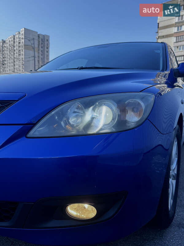 Хэтчбек Mazda 3 2007 в Киеве