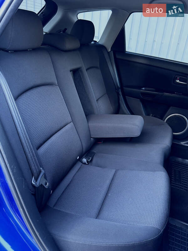 Хэтчбек Mazda 3 2007 в Киеве