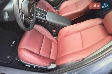 Седан Mazda 3 2023 в 