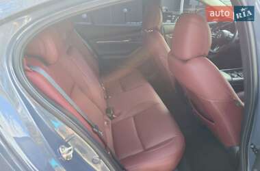 Седан Mazda 3 2023 в 