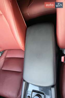 Седан Mazda 3 2023 в 