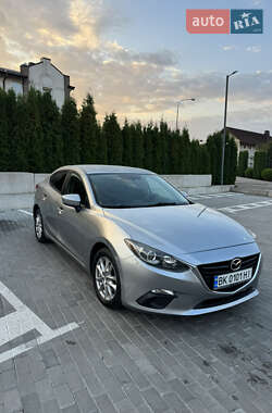 Седан Mazda 3 2013 в Ровно