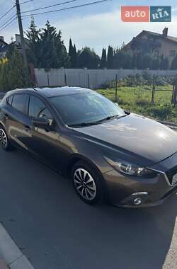 Хэтчбек Mazda 3 2014 в 