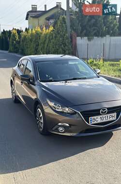Хэтчбек Mazda 3 2014 в 