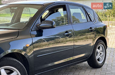 Хэтчбек Mazda 3 2005 в 