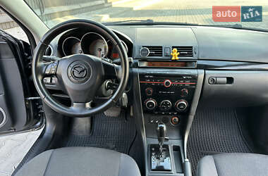 Седан Mazda 3 2009 в 