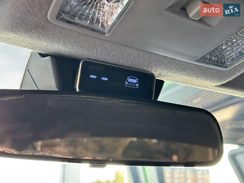 Седан Mazda 3 2009 в Днепре