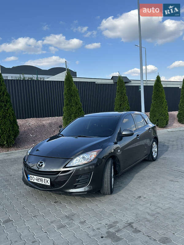 Хэтчбек Mazda 3 2011 в Тернополе