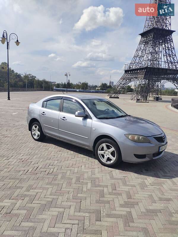 Mazda 3 2004