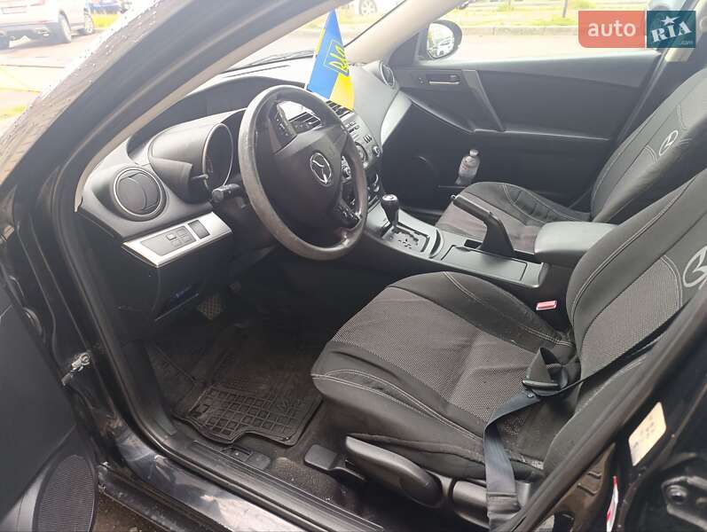 Седан Mazda 3 2012 в Львове