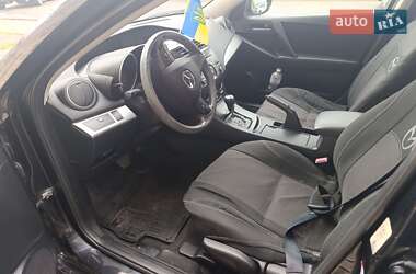 Седан Mazda 3 2012 в 