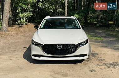 Mazda 3 2021