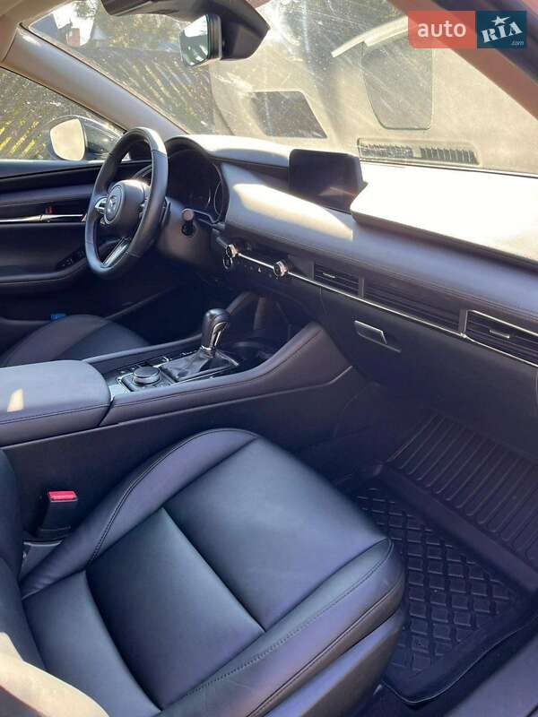 Седан Mazda 3 2021 в Киеве