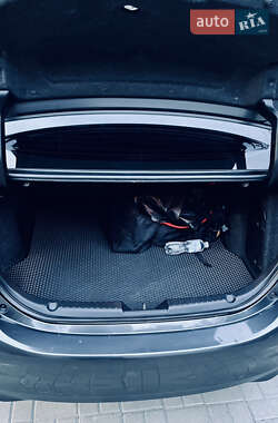 Седан Mazda 3 2016 в 