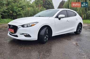 Mazda 3 2018