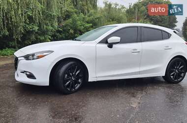 Хэтчбек Mazda 3 2018 в 