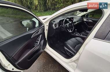 Хэтчбек Mazda 3 2018 в 