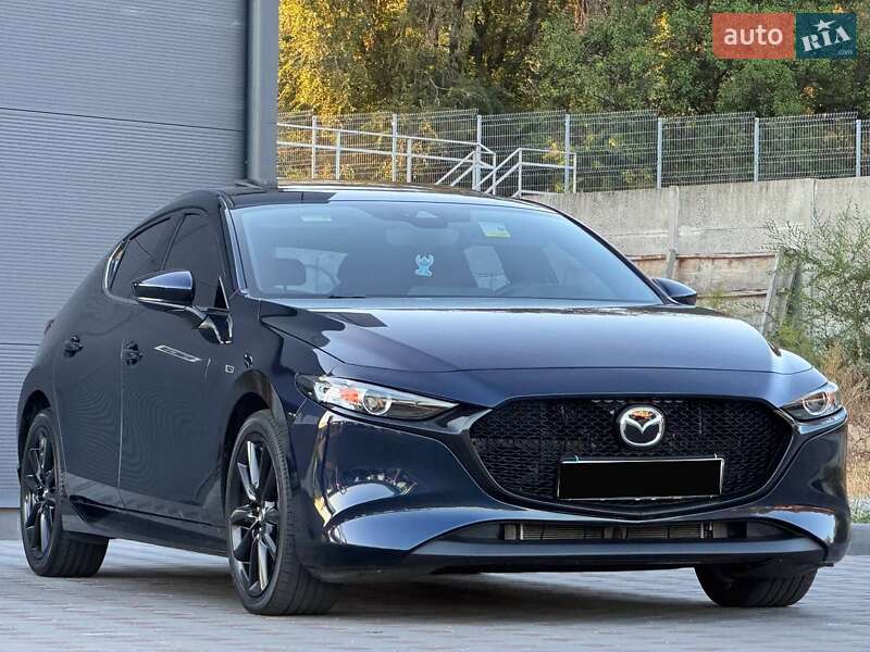 Mazda 3 2019