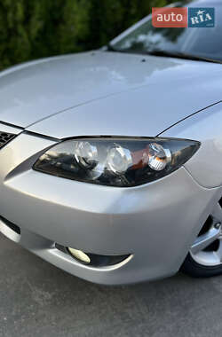Седан Mazda 3 2005 в 