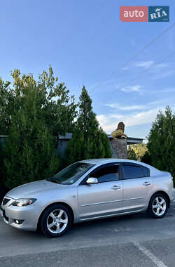 Седан Mazda 3 2005 в 