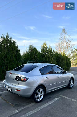 Седан Mazda 3 2005 в 