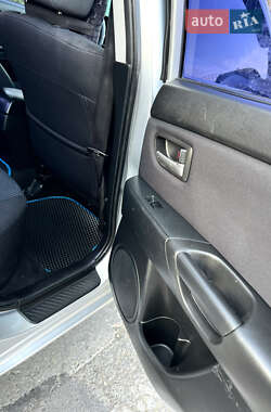 Седан Mazda 3 2005 в 
