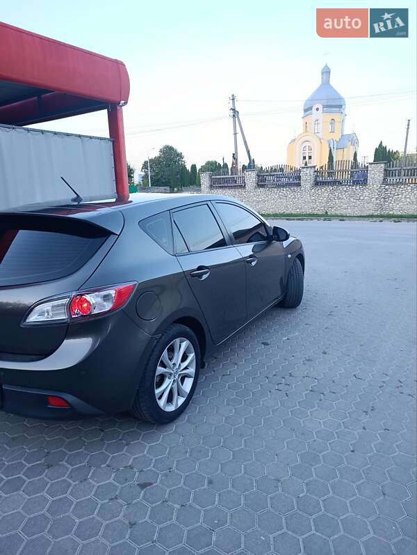 Хэтчбек Mazda 3 2009 в Кременце