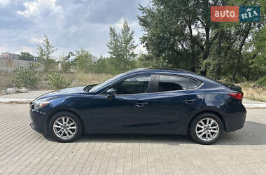 Седан Mazda 3 2013 в Каменском