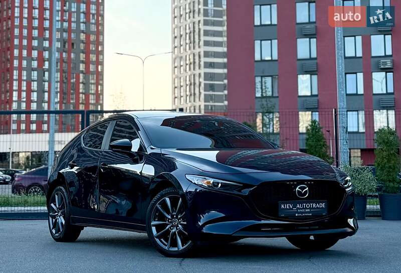 Mazda 3 2019