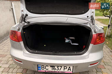 Седан Mazda 3 2005 в 