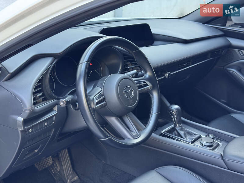 Хэтчбек Mazda 3 2019 в Запорожье