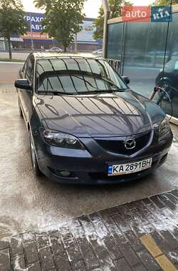 Седан Mazda 3 2006 в Киеве