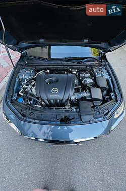 Седан Mazda 3 2022 в 