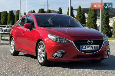 Седан Mazda 3 2014 в 